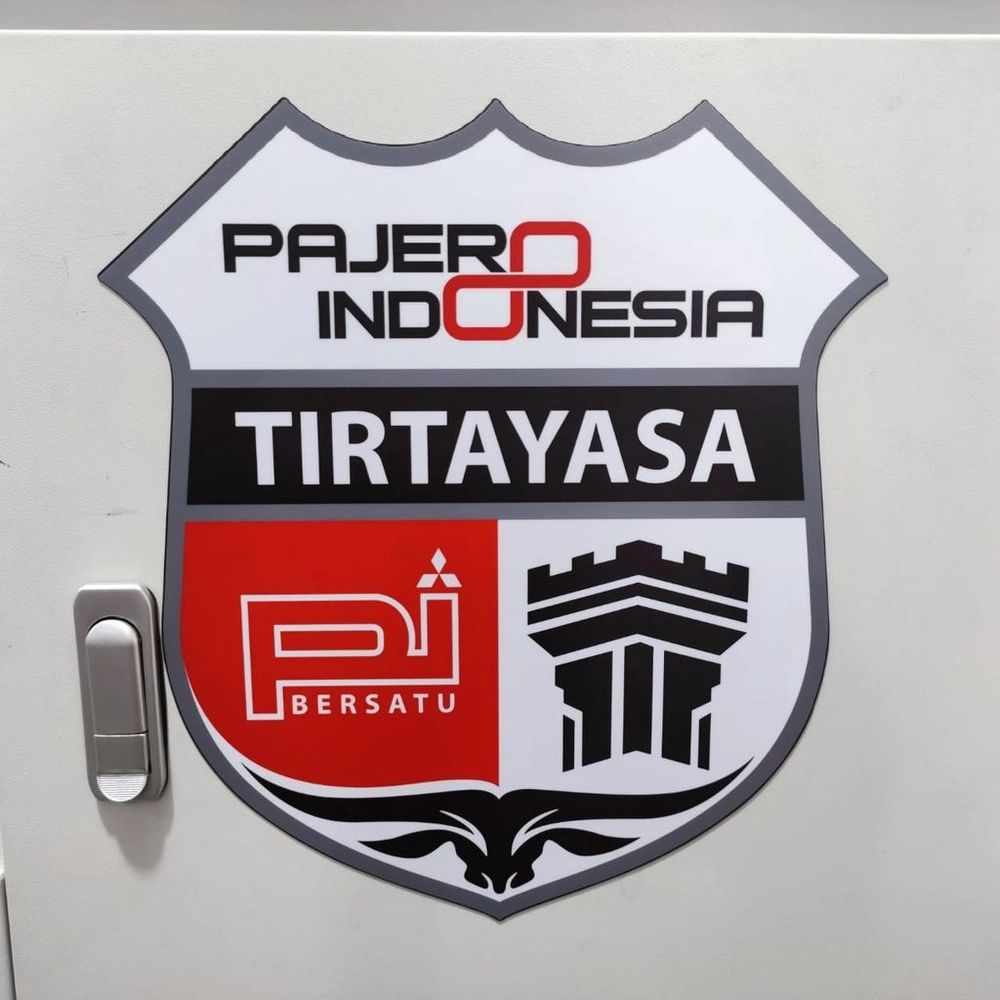 Jasa Cetak dan Potong Magnet Meteran Super Gloss Super Doff Format Besar Cocok Untuk Body Mobil, Dekorasi Ruang, Poster, Souvenir Kulkas - Sudah Bisa