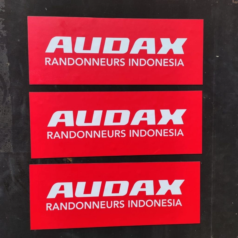 Jasa Cetak dan Potong Magnet Meteran Super Gloss Super Doff Format Besar Cocok Untuk Body Mobil, Dekorasi Ruang, Poster, Souvenir Kulkas - Sudah Bisa