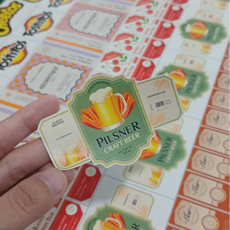 Jasa Cetak Stiker Kromo Kiss Cut Meteran Tinta Pigment RONIta